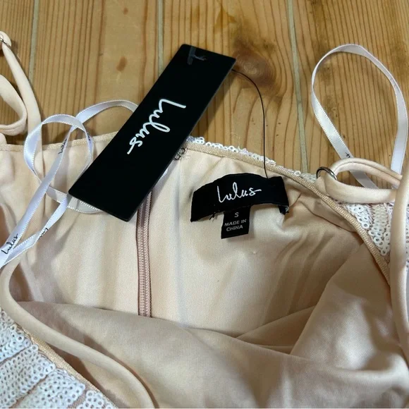 NWT Lulus Lost In Your Eyes White Sequin Bodycon Mini Dress - Picture 9 of 10